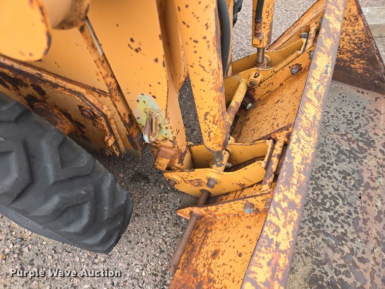 image for item EV5752 1987 Case 1818 skid steer loader