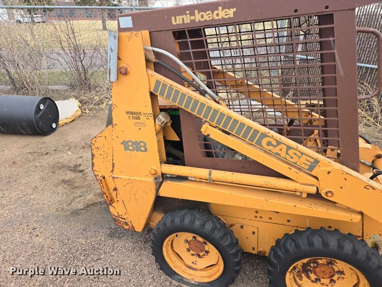 image for item EV5752 1987 Case 1818 skid steer loader