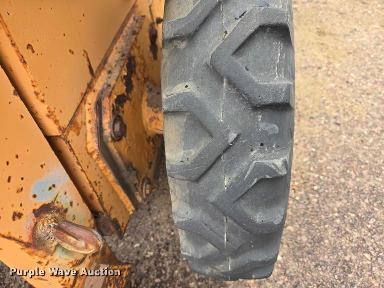 image for item EV5752 1987 Case 1818 skid steer loader