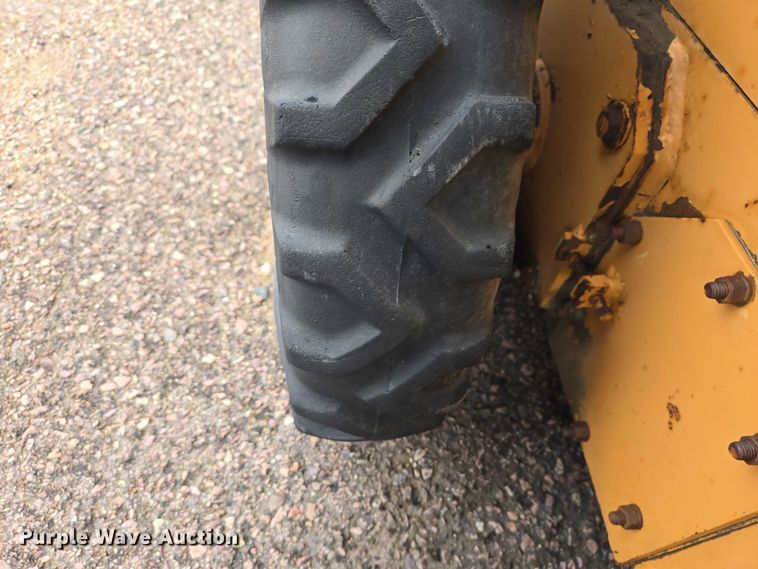 image for item EV5752 1987 Case 1818 skid steer loader