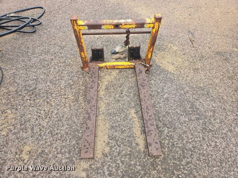 image for item EV5752 1987 Case 1818 skid steer loader