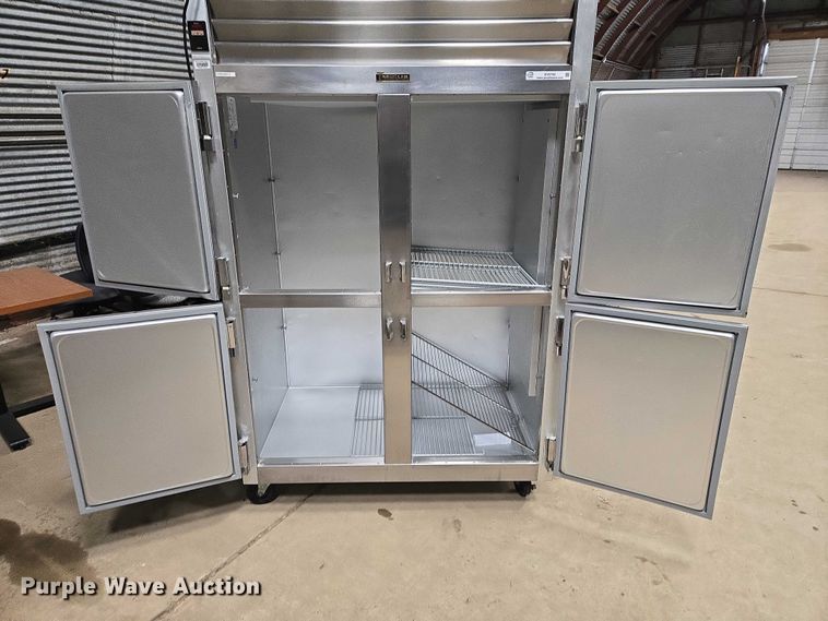 image for item EV5756 Traulsen G22000 freezer