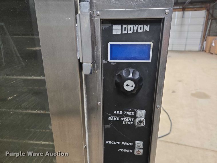 image for item EV5757 2013 Doyon JA12SL oven