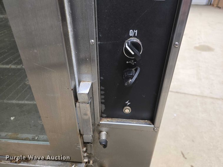 image for item EV5757 2013 Doyon JA12SL oven