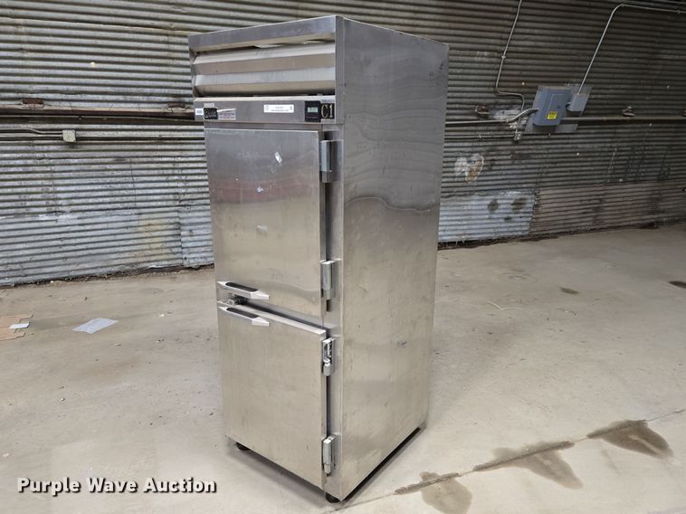 image for item EV5761 Randell 1010EAM refrigerator