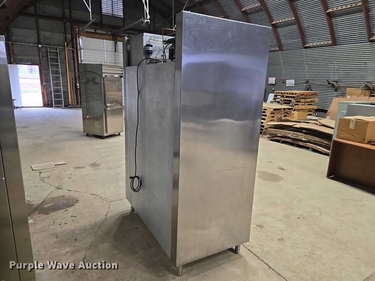 image for item EV5762 Traulsen AHT232WUT-HHS refrigerator