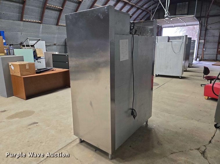 image for item EV5762 Traulsen AHT232WUT-HHS refrigerator