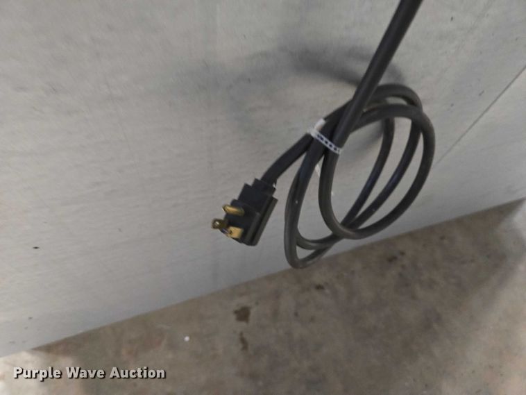 image for item EV5762 Traulsen AHT232WUT-HHS refrigerator