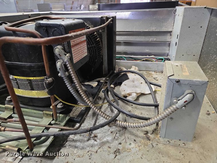 image for item EV5764 Traulsen ALT232WUT-HHS freezer