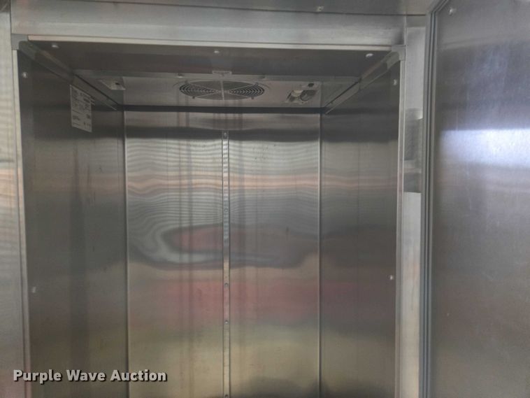 image for item EV5765 True Manufacturing STR1RRI-1S refrigerator