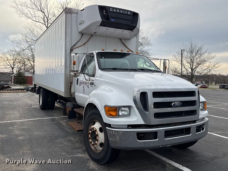 image for item EV7633 2011 Ford F650 Super Duty refrigerated delivery truck