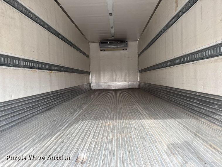 image for item EV7633 2011 Ford F650 Super Duty refrigerated delivery truck