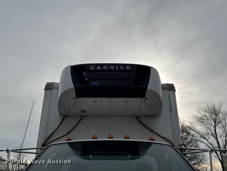image for item EV7633 2011 Ford F650 Super Duty refrigerated delivery truck