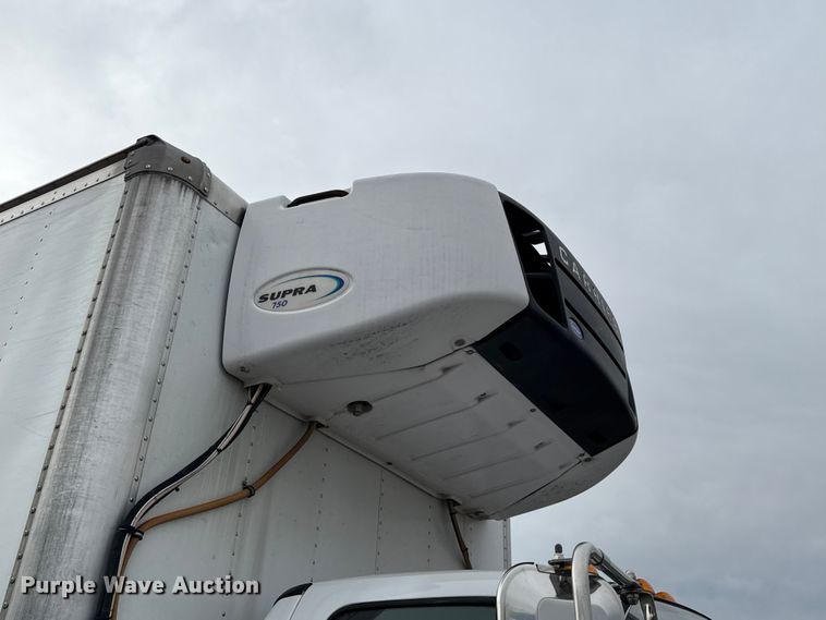 image for item EV7633 2011 Ford F650 Super Duty refrigerated delivery truck