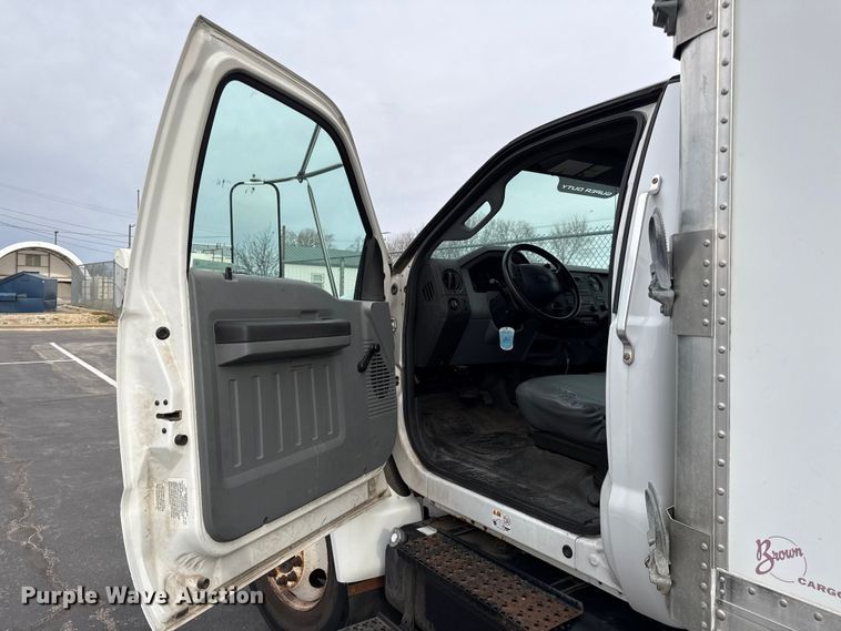 image for item EV7633 2011 Ford F650 Super Duty refrigerated delivery truck