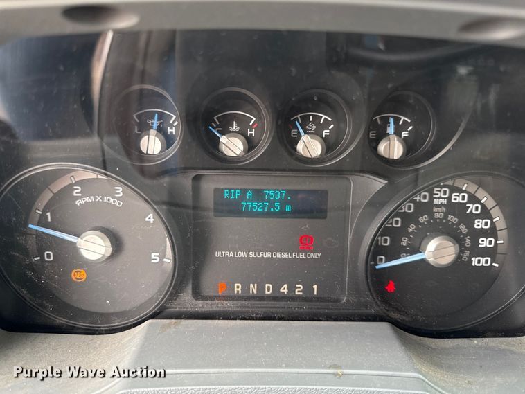 image for item EV7633 2011 Ford F650 Super Duty refrigerated delivery truck