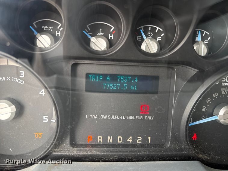 image for item EV7633 2011 Ford F650 Super Duty refrigerated delivery truck