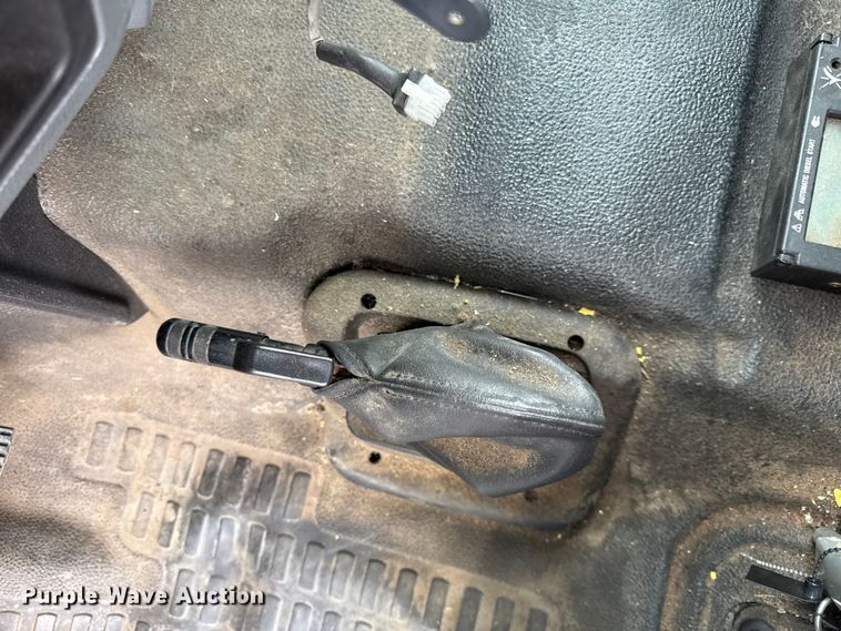 image for item EV7633 2011 Ford F650 Super Duty refrigerated delivery truck