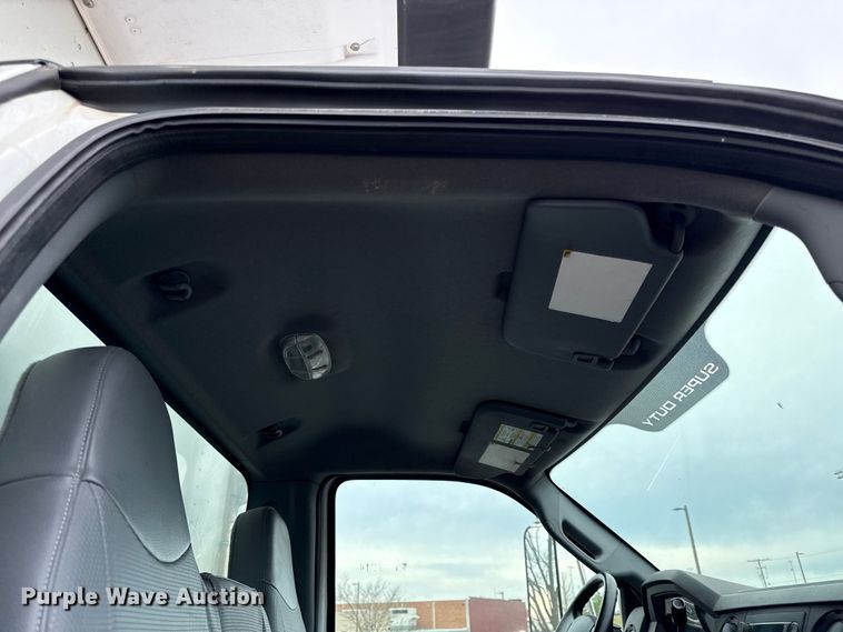 image for item EV7633 2011 Ford F650 Super Duty refrigerated delivery truck