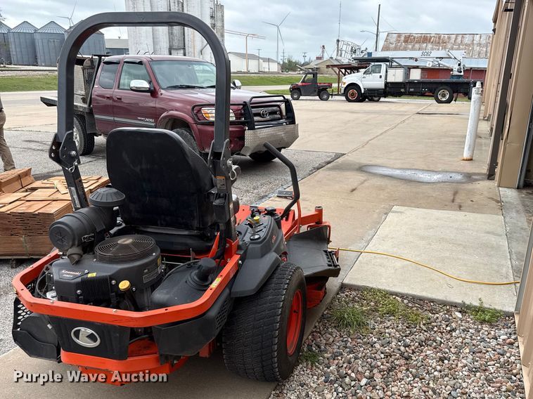 image for item EV7664 Kubota Z726 ZTR lawn mower