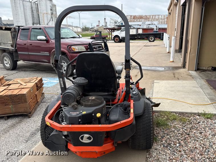 image for item EV7664 Kubota Z726 ZTR lawn mower