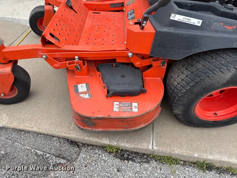 image for item EV7664 Kubota Z726 ZTR lawn mower