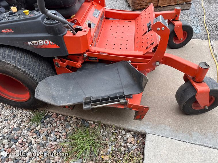 image for item EV7664 Kubota Z726 ZTR lawn mower