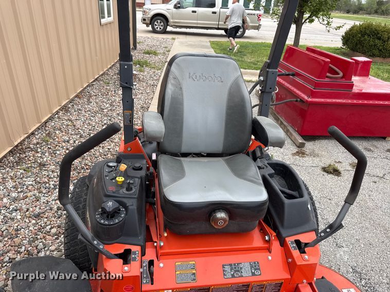 image for item EV7664 Kubota Z726 ZTR lawn mower