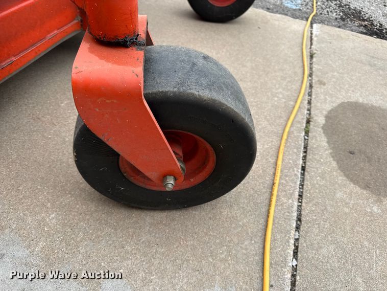 image for item EV7664 Kubota Z726 ZTR lawn mower