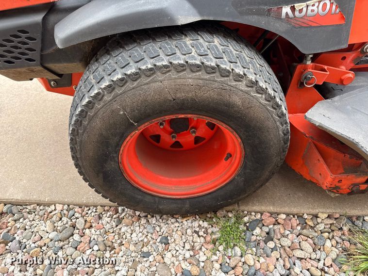 image for item EV7664 Kubota Z726 ZTR lawn mower