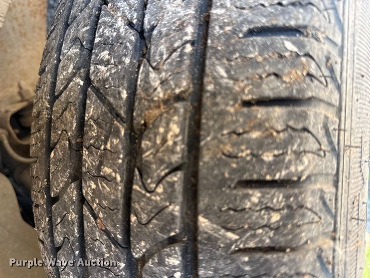 image for item EV7669 2004 Chevrolet 1500 pickup truck