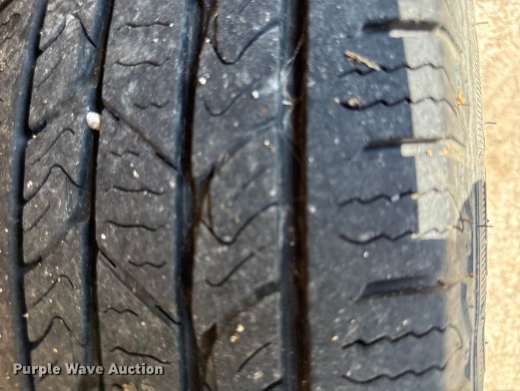 image for item EV7669 2004 Chevrolet 1500 pickup truck