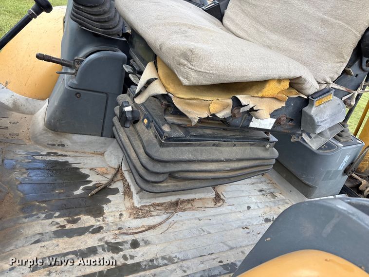 image for item EW1495 Caterpillar 416C backhoe