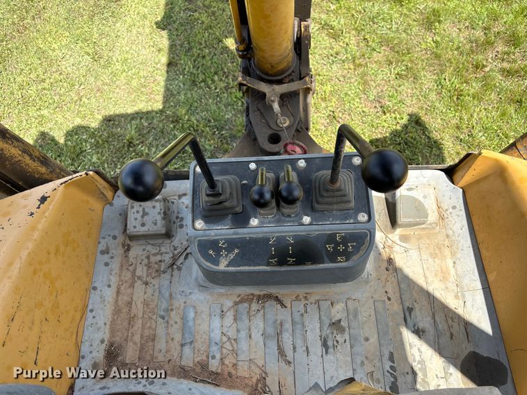 image for item EW1495 Caterpillar 416C backhoe