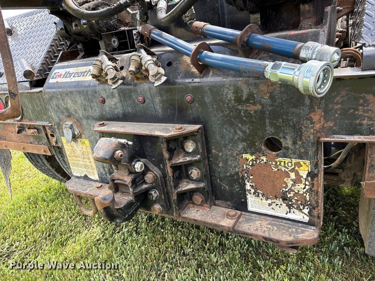 image for item EW1496 2015 Mack Gu  rollback truck