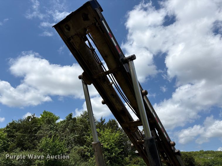 image for item EW1496 2015 Mack Gu  rollback truck