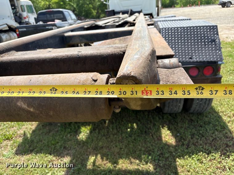 image for item EW1496 2015 Mack Gu  rollback truck