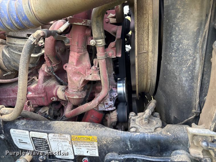 image for item EW1496 2015 Mack Gu  rollback truck