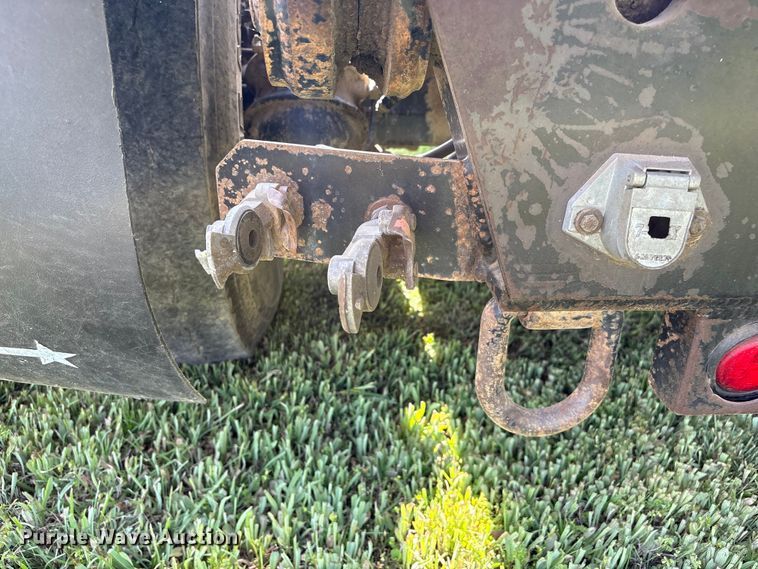 image for item EW1497 2019 Mack Granite rollback truck