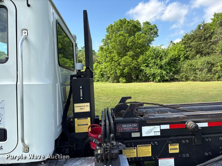 image for item EW1497 2019 Mack Granite rollback truck