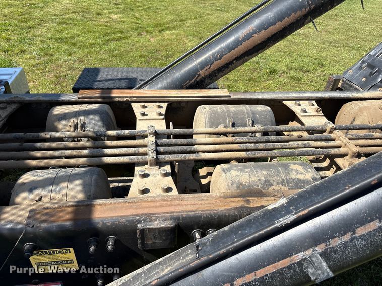 image for item EW1497 2019 Mack Granite rollback truck