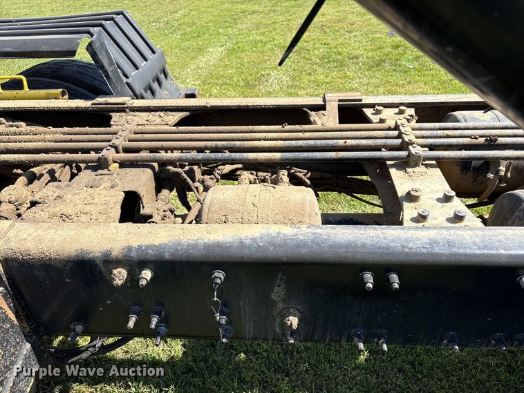 image for item EW1497 2019 Mack Granite rollback truck