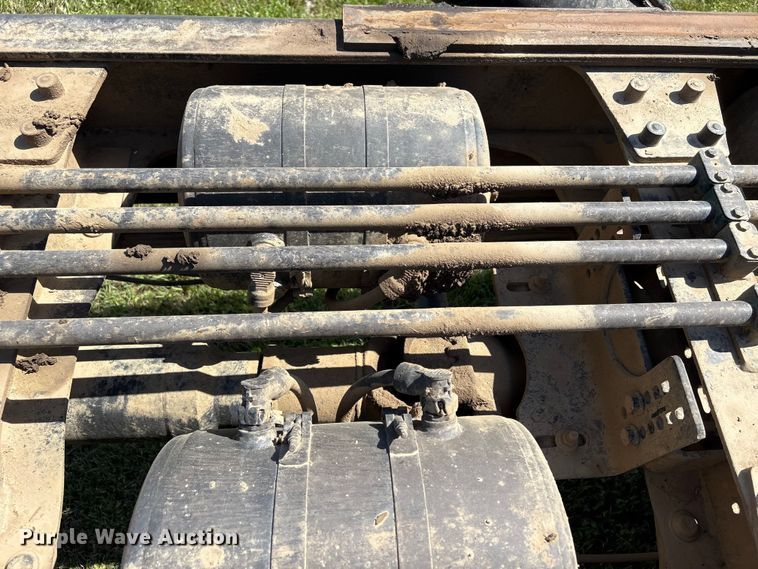 image for item EW1497 2019 Mack Granite rollback truck