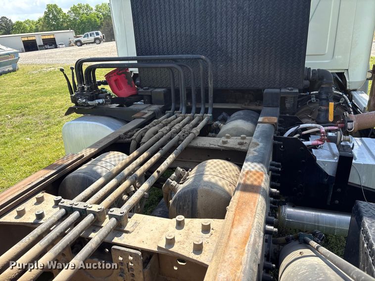 image for item EW1497 2019 Mack Granite rollback truck