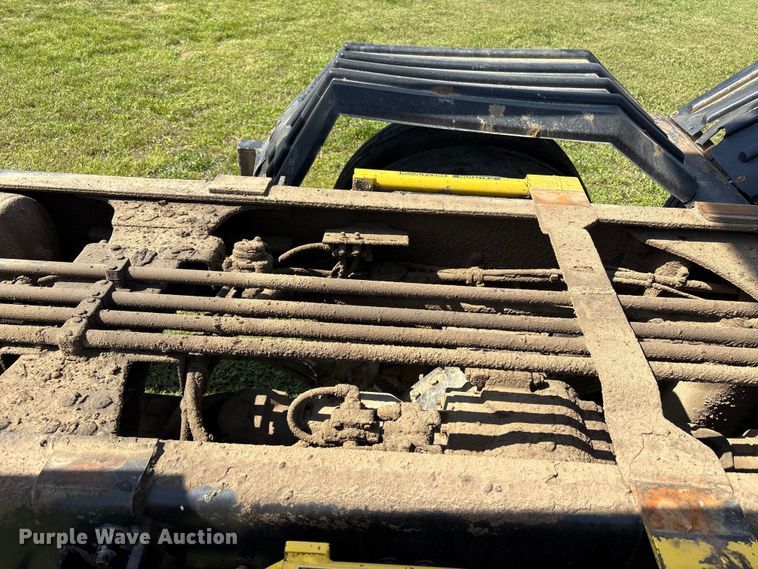 image for item EW1497 2019 Mack Granite rollback truck