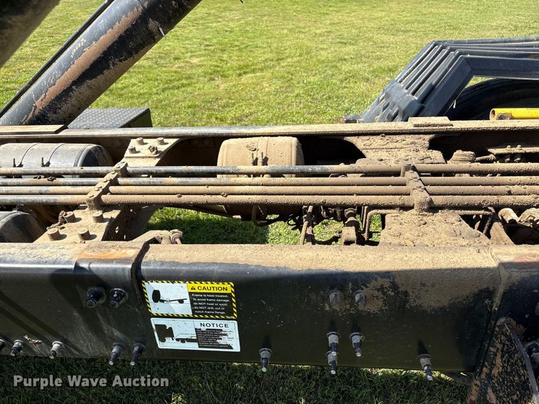 image for item EW1497 2019 Mack Granite rollback truck