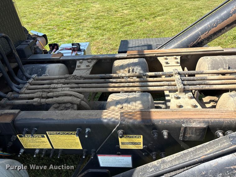 image for item EW1497 2019 Mack Granite rollback truck