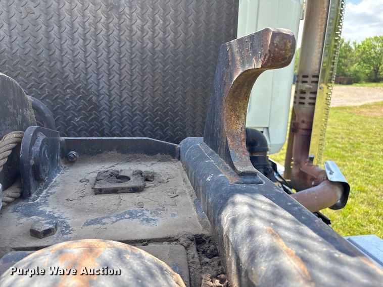 image for item EW1497 2019 Mack Granite rollback truck