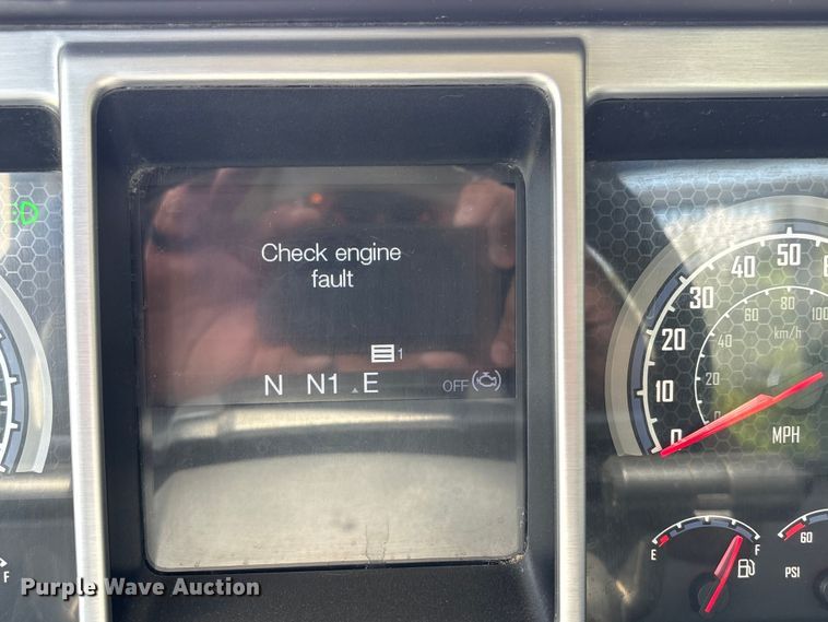 image for item EW1497 2019 Mack Granite rollback truck