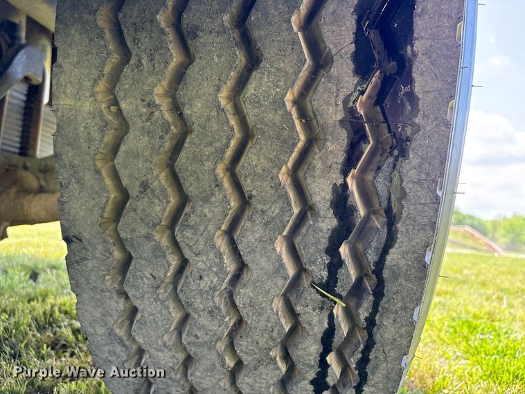 image for item EW1497 2019 Mack Granite rollback truck